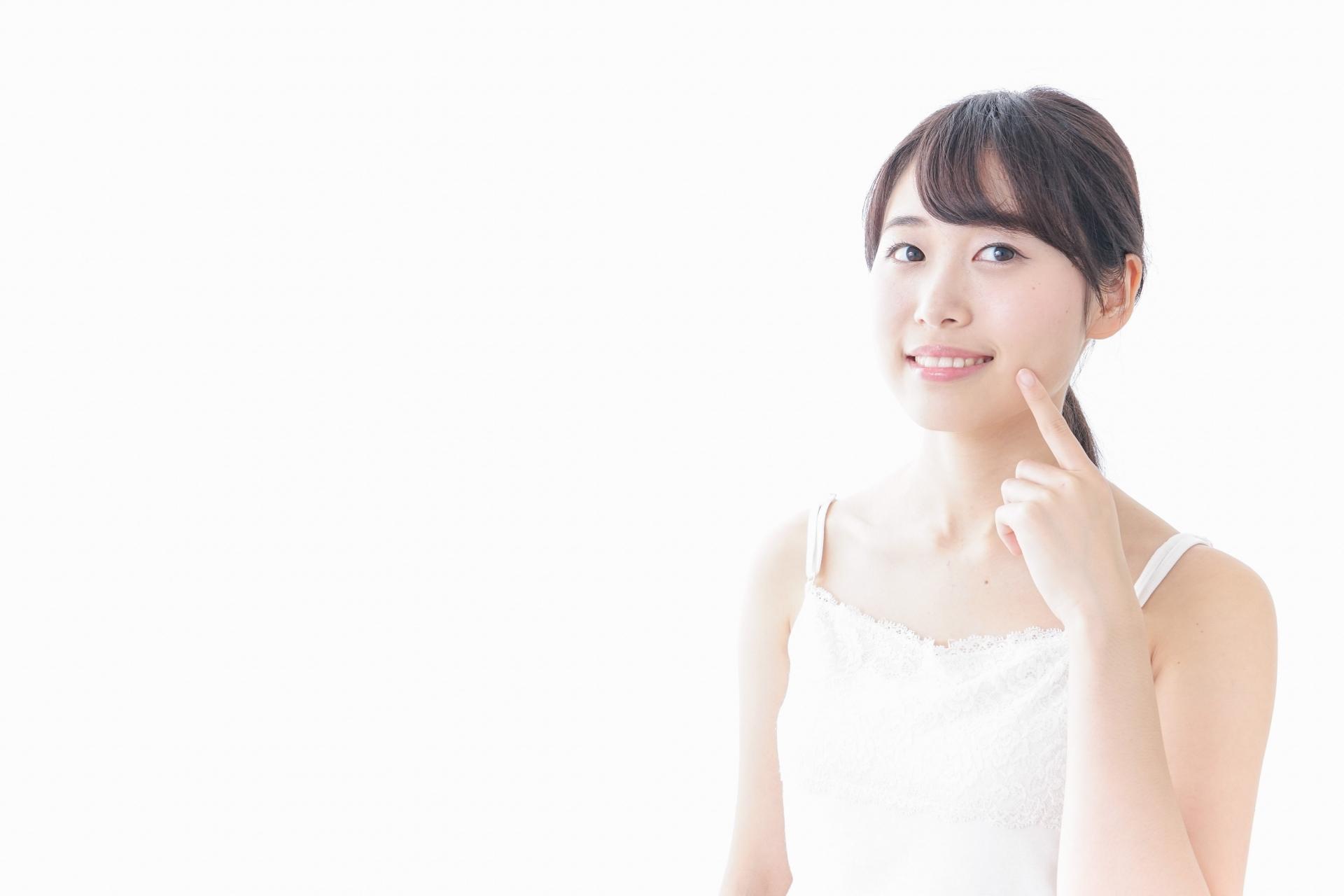 オフィスホワイトニングの薬剤の主成分は？