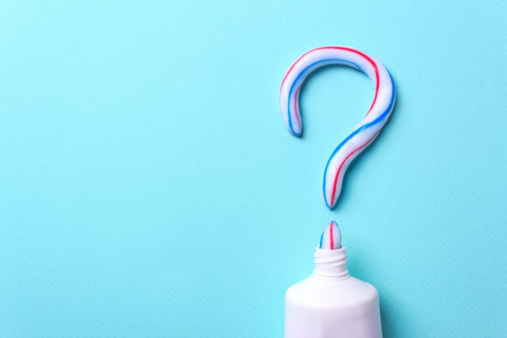 ホワイトニング歯磨き粉は効果ある?市販品のおすすめの選び方を紹介!